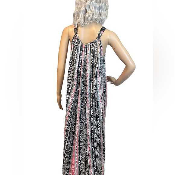 Oscar de la Renta EUC Signature Balinese
Vines Tribal Charmeuse Maxi Gown (0482) - Picture 7 of 11